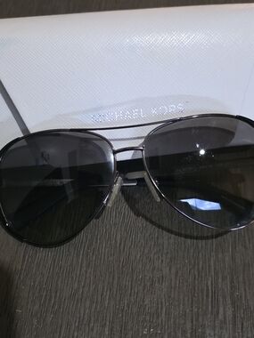 Michael Kors Aviator Sunglasses Black Silver Frame